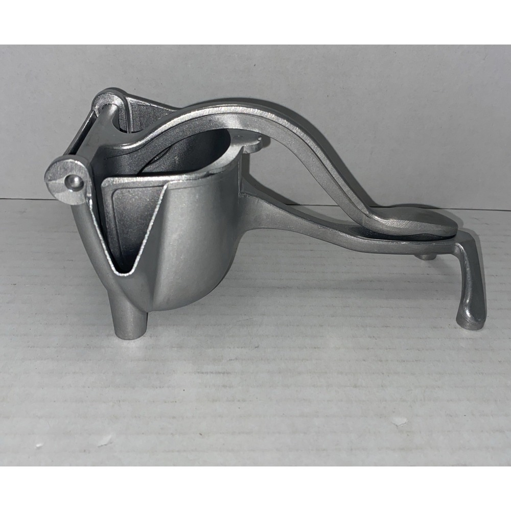 Metal Stand‎ Juicer , New With Removable Screen, Light Weight Aluminum